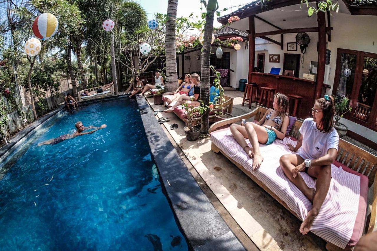 Aaliku Bungalows Gili Trawangan Bagian luar foto