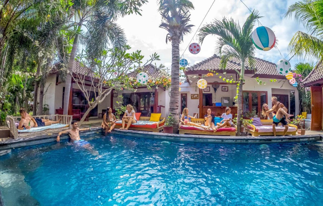 Aaliku Bungalows Gili Trawangan Bagian luar foto